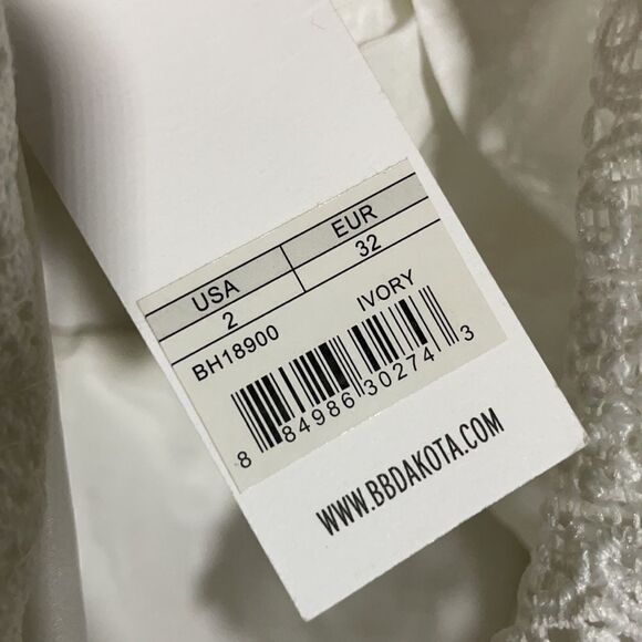 Bb Dakota Elissa Crochet Fit and Flare Dress Size 2 - Picture 10 of 12